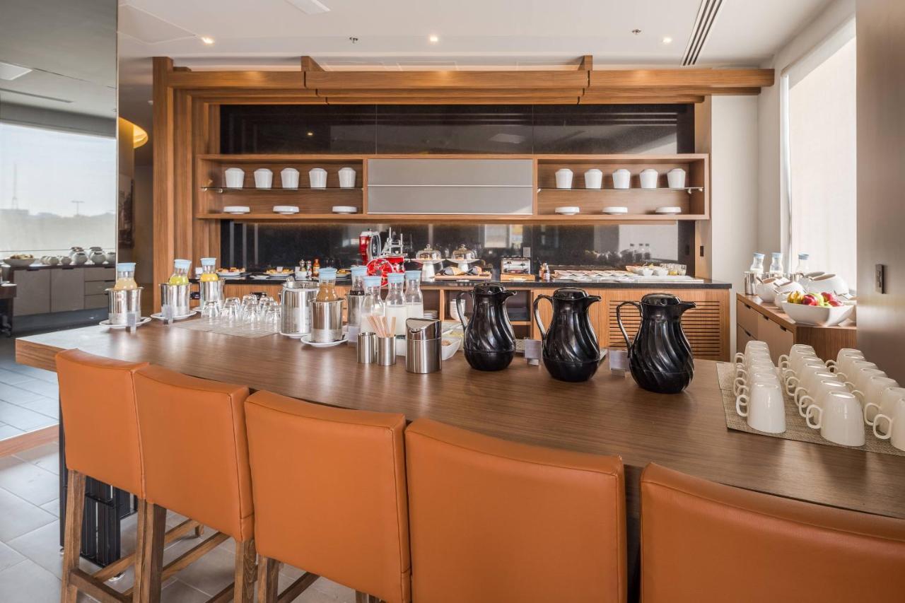 ספופן Ac Hotel By Marriott Guadalajara Expo מראה חיצוני תמונה