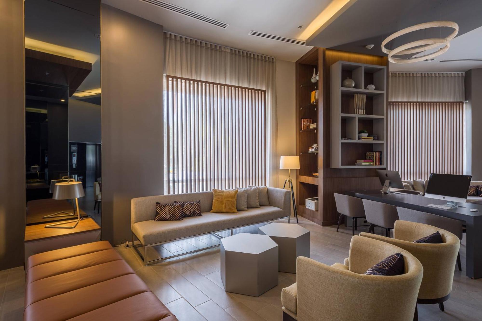 ספופן Ac Hotel By Marriott Guadalajara Expo מראה חיצוני תמונה