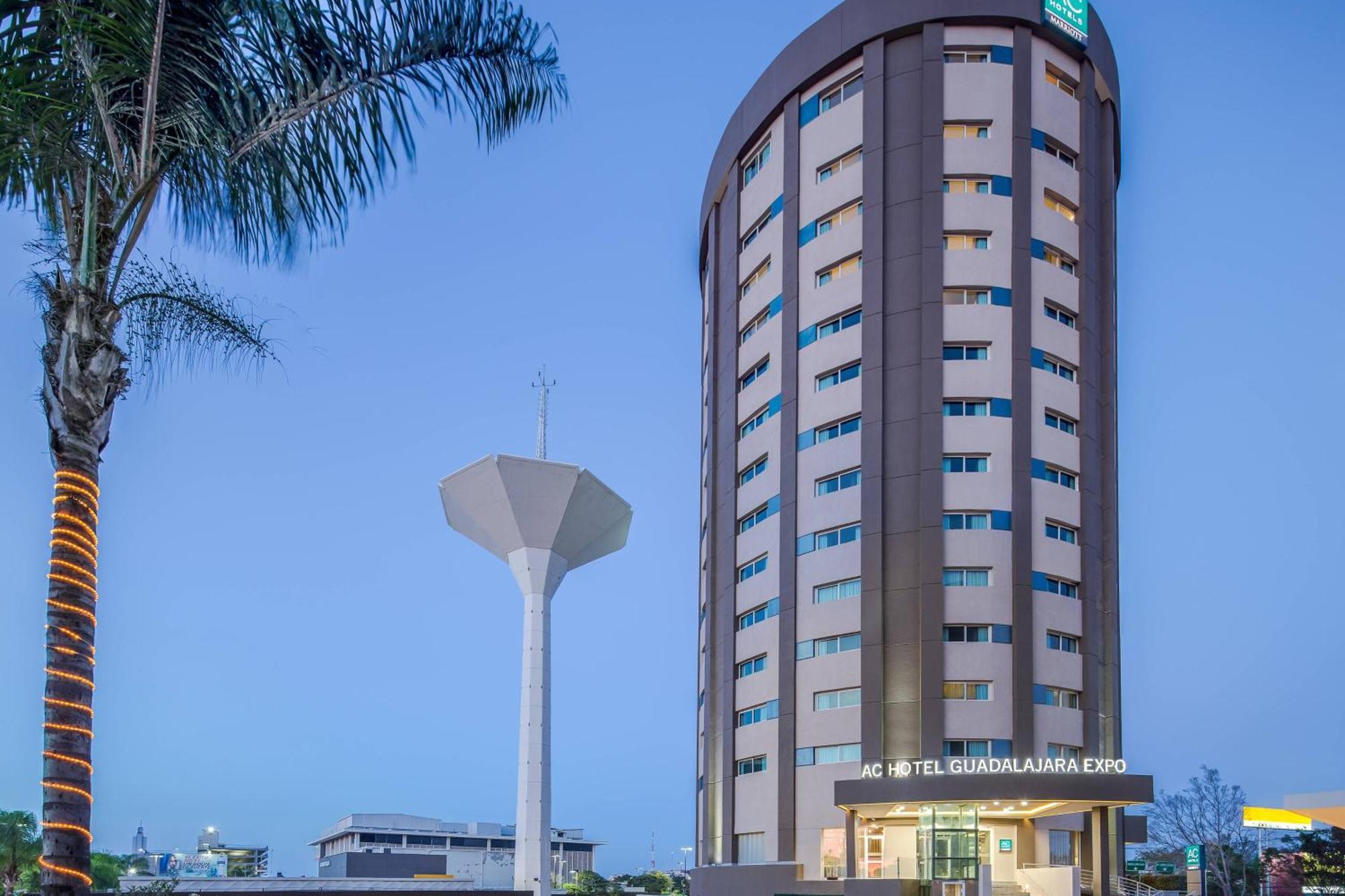 ספופן Ac Hotel By Marriott Guadalajara Expo מראה חיצוני תמונה