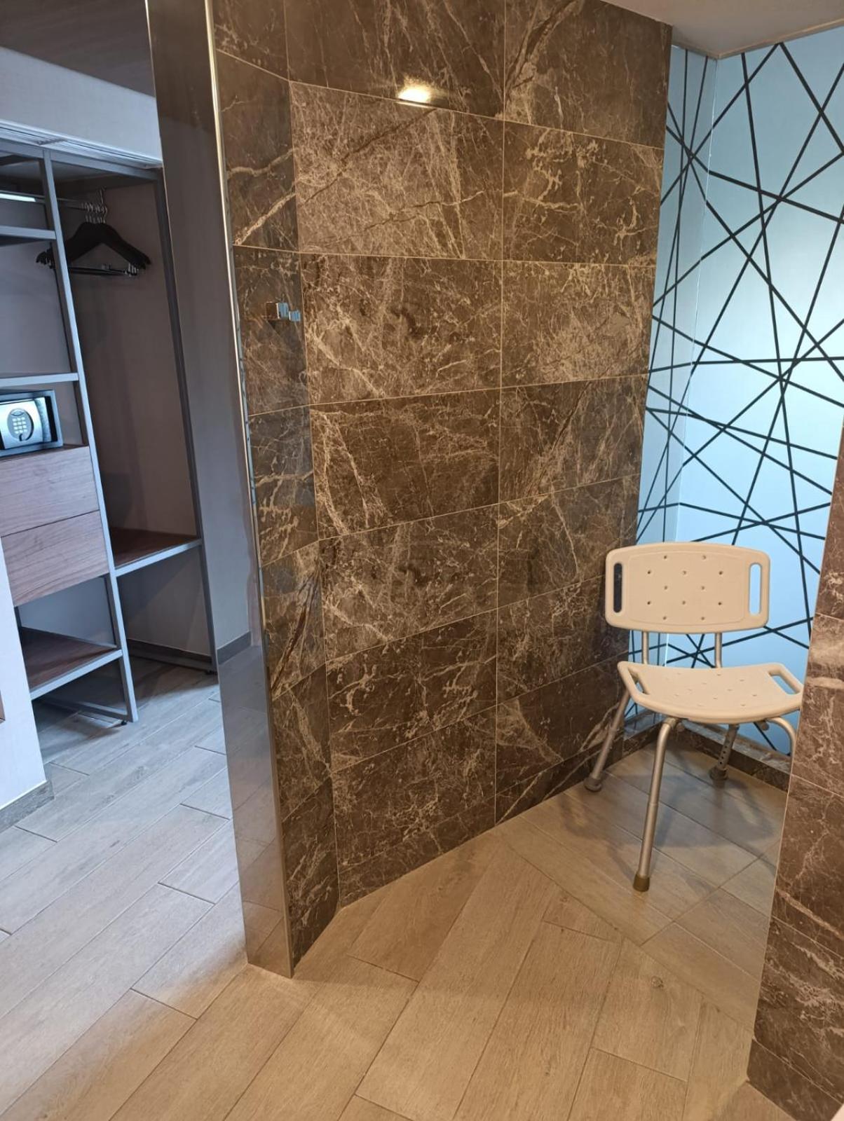 ספופן Ac Hotel By Marriott Guadalajara Expo מראה חיצוני תמונה