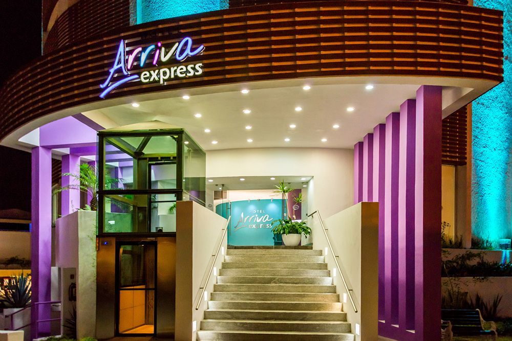ספופן Ac Hotel By Marriott Guadalajara Expo מראה חיצוני תמונה