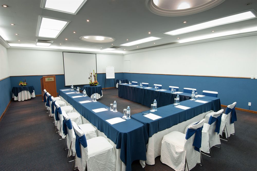 ספופן Ac Hotel By Marriott Guadalajara Expo מראה חיצוני תמונה