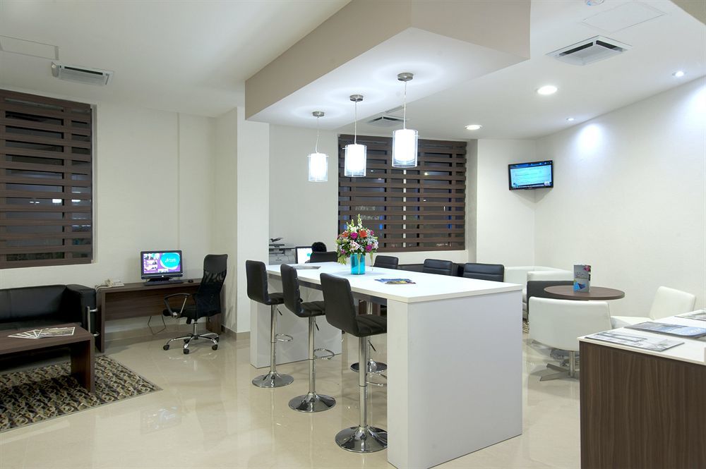 ספופן Ac Hotel By Marriott Guadalajara Expo מראה חיצוני תמונה